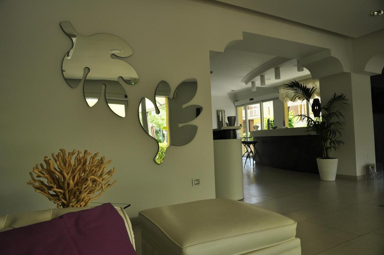 ריצ'יונה Hotel Lugano מראה חיצוני תמונה