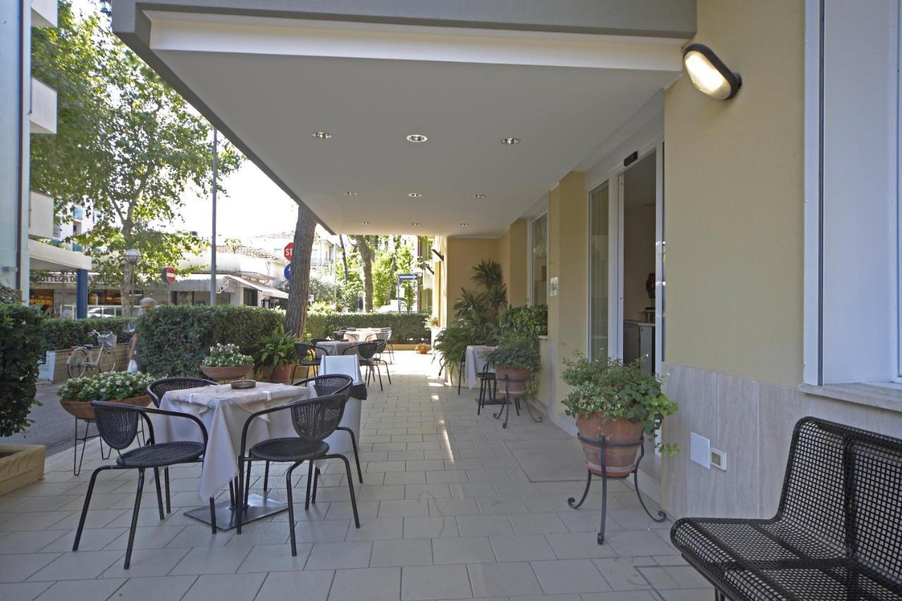 ריצ'יונה Hotel Lugano מראה חיצוני תמונה