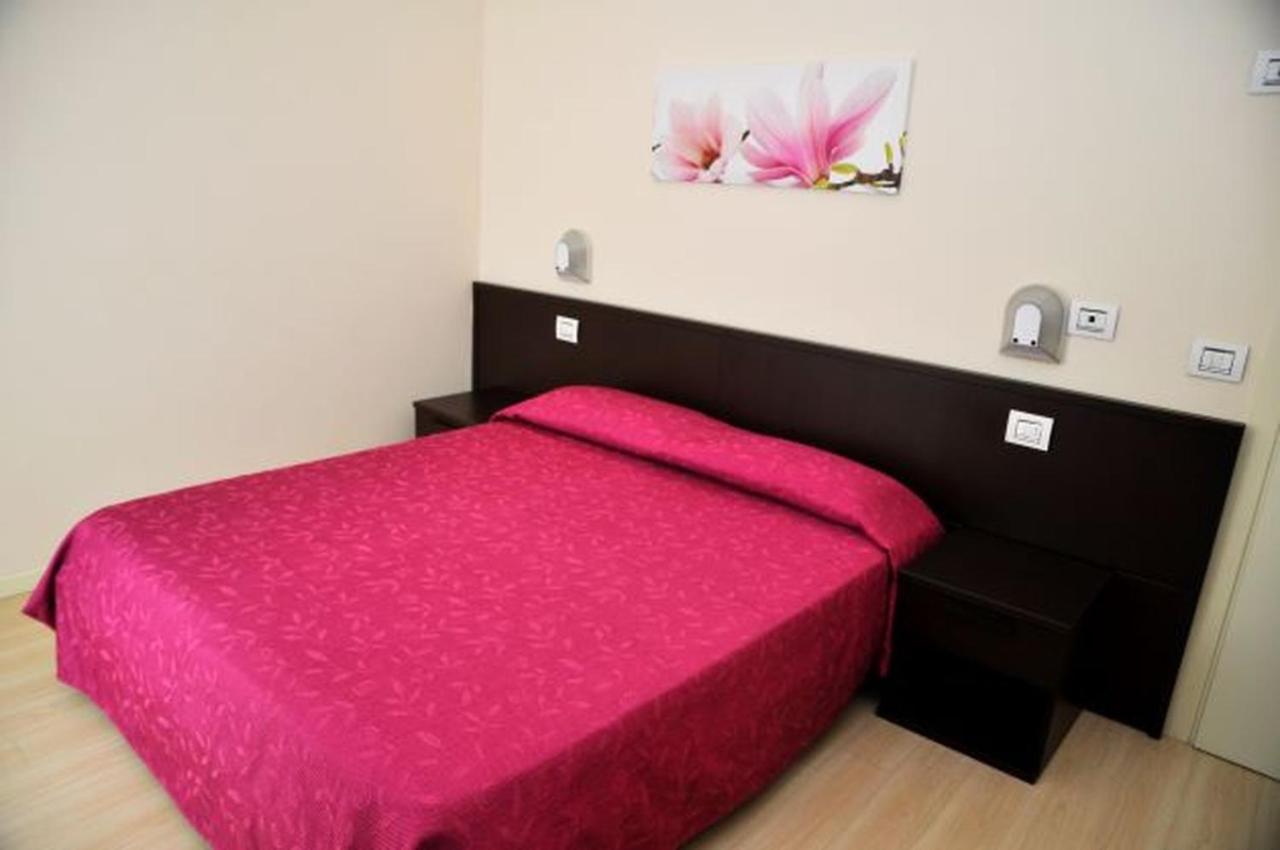 ריצ'יונה Hotel Lugano מראה חיצוני תמונה